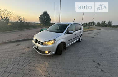 Минивэн Volkswagen Touran 2011 в Ивано-Франковске