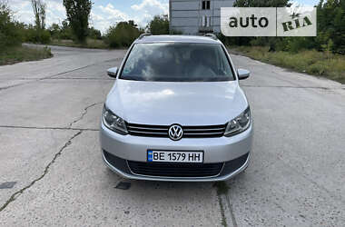 Минивэн Volkswagen Touran 2012 в Южноукраинске