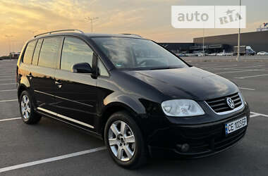 Минивэн Volkswagen Touran 2003 в Днепре