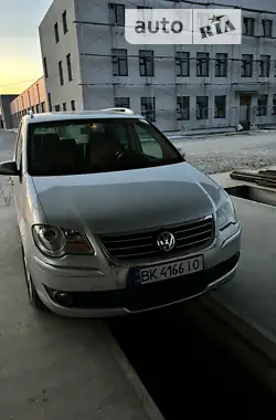 Volkswagen Touran 2006
