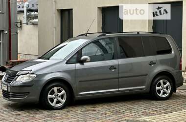 Мінівен Volkswagen Touran 2007 в Тернополі