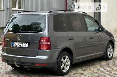 Мінівен Volkswagen Touran 2007 в Тернополі