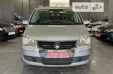 Мінівен Volkswagen Touran 2009 в Кам'янському