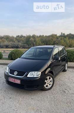 Минивэн Volkswagen Touran 2005 в Днепре