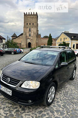 Минивэн Volkswagen Touran 2004 в Луцке