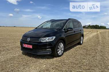 Мікровен Volkswagen Touran 2018 в Києві