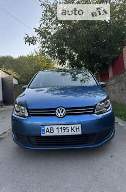 Минивэн Volkswagen Touran 2014 в Тыврове