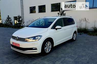 Микровэн Volkswagen Touran 2020 в Луцке