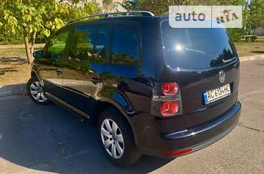 Мінівен Volkswagen Touran 2009 в Вараші