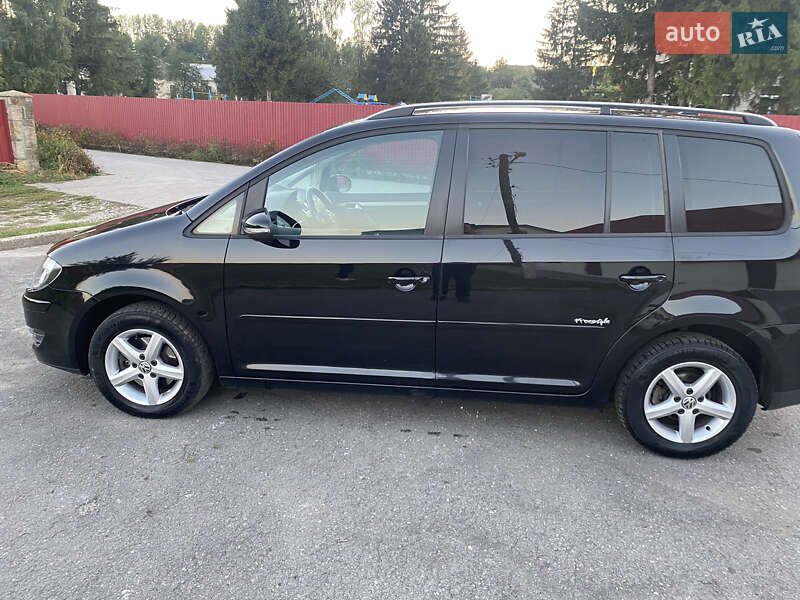 Минивэн Volkswagen Touran 2009 в Тернополе