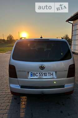 Мінівен Volkswagen Touran 2007 в Львові