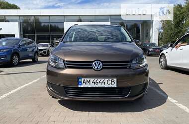 Минивэн Volkswagen Touran 2015 в Житомире