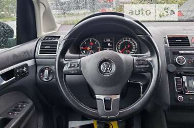 Минивэн Volkswagen Touran 2013 в Стрые