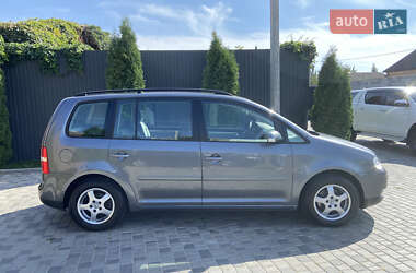 Минивэн Volkswagen Touran 2005 в 
