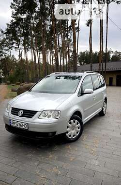 Минивэн Volkswagen Touran 2004 в Житомире