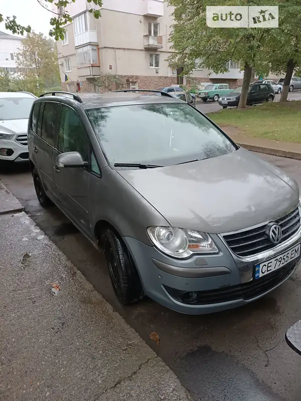 Volkswagen Touran