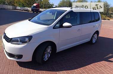 Минивэн Volkswagen Touran 2014 в Ровно