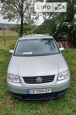 Мінівен Volkswagen Touran 2005 в Чернівцях