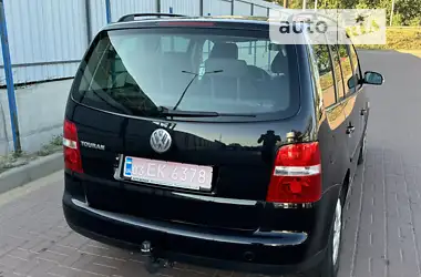 Volkswagen Touran 2004