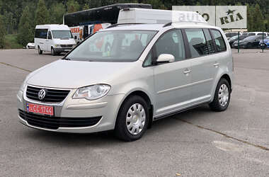 Минивэн Volkswagen Touran 2008 в Львове