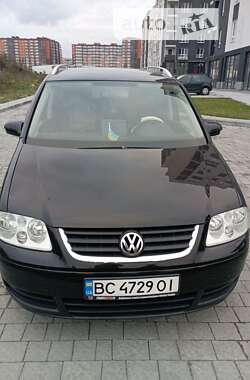 Минивэн Volkswagen Touran 2005 в Львове