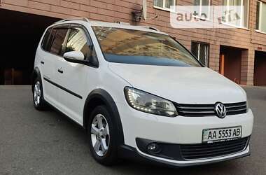 Минивэн Volkswagen Touran 2012 в Броварах