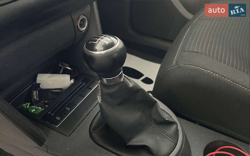 Мінівен Volkswagen Touran 2011 в Шептицькому фото 14 Мінівен Volkswagen Touran 2011 в Шептицькому