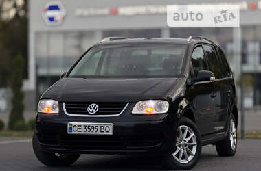 Мінівен Volkswagen Touran 2005 в Чернівцях