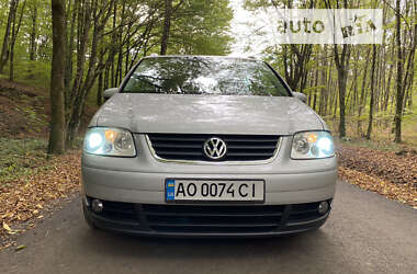 Мінівен Volkswagen Touran 2006 в Мукачевому