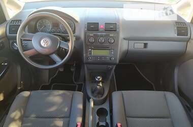 Минивэн Volkswagen Touran 2005 в Луцке