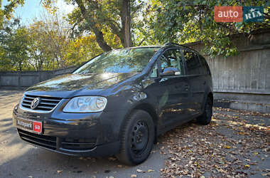 Мінівен Volkswagen Touran 2006 в Києві