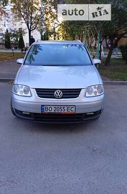 Мінівен Volkswagen Touran 2005 в Тернополі