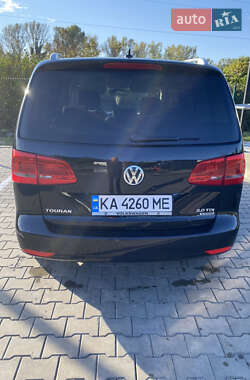 Минивэн Volkswagen Touran 2013 в Виноградове