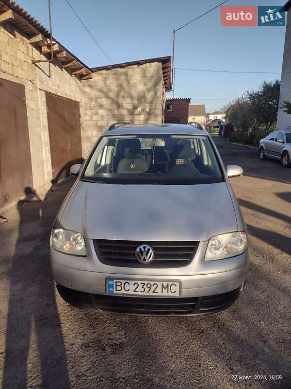Volkswagen Touran 2005
