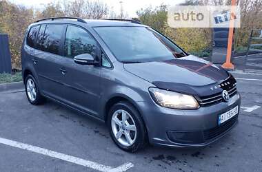 Мінівен Volkswagen Touran 2015 в Харкові