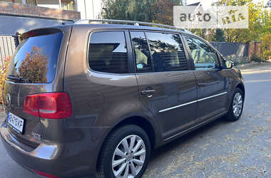 Минивэн Volkswagen Touran 2012 в Киеве