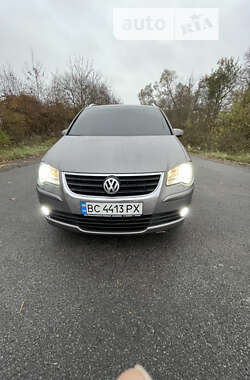 Минивэн Volkswagen Touran 2008 в Львове