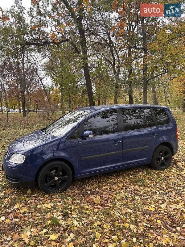 Volkswagen Touran 2004