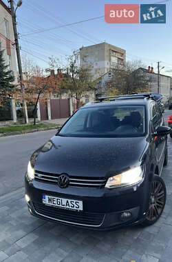 Мінівен Volkswagen Touran 2012 в Львові