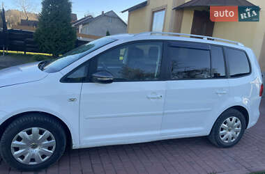 Минивэн Volkswagen Touran 2013 в Вестовой