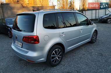 Минивэн Volkswagen Touran 2014 в Хмельницком