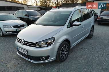 Минивэн Volkswagen Touran 2014 в Хмельницком