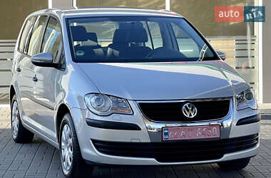 Мінівен Volkswagen Touran 2009 в Житомирі