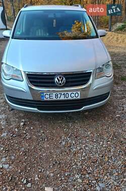 Мінівен Volkswagen Touran 2008 в Новодністровську