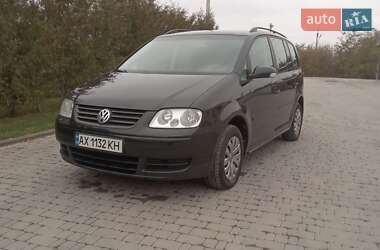 Минивэн Volkswagen Touran 2005 в Борщеве