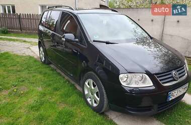 Минивэн Volkswagen Touran 2006 в Львове