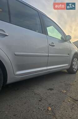 Мінівен Volkswagen Touran 2006 в Володимирі