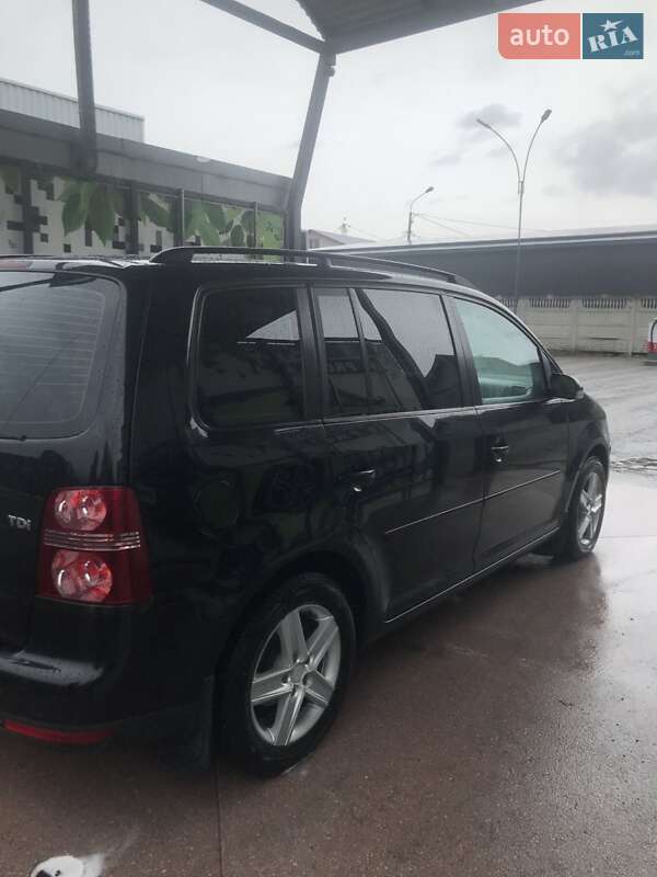 Минивэн Volkswagen Touran 2007 в Коломые