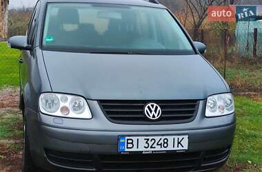 Минивэн Volkswagen Touran 2003 в Миргороде