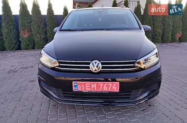 Микровэн Volkswagen Touran 2019 в Черновцах